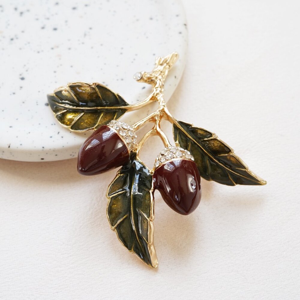 Vintage Style Enameled Acorn Brooch